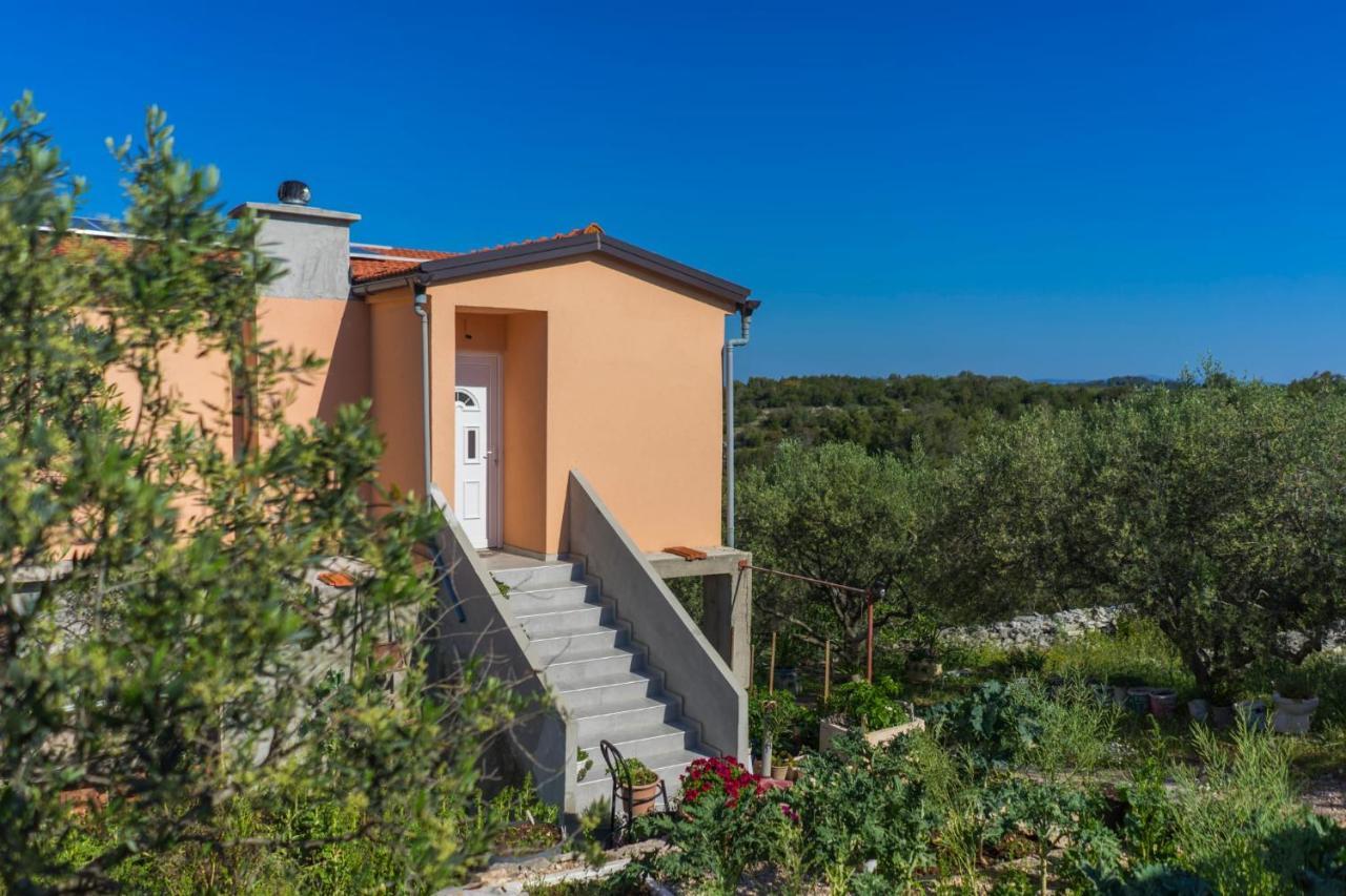 Svema Apartman Вела Лука Екстериор снимка